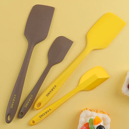 Silicone Cake Spatula for Easy Baking and Decorating - Smarsty
