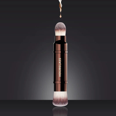 Hourglass Retractable Double-Ended Makeup Brush with Soft Fibers - Smarsty