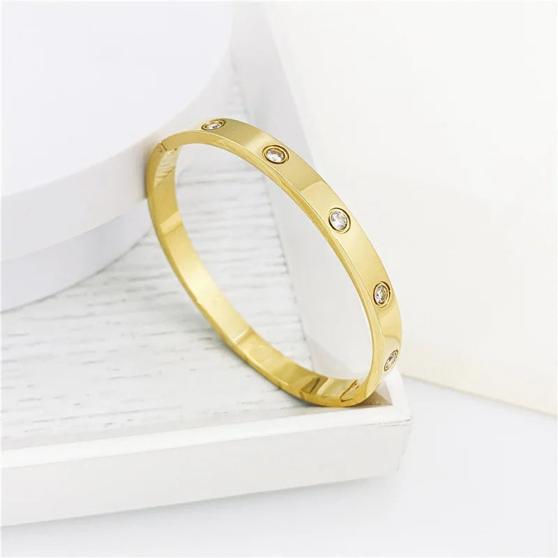 Gold Color Zircon Cross Nut Nail Bracelet for Women - Smarsty
