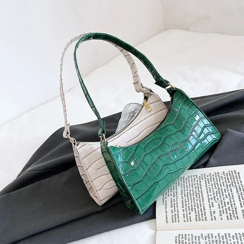 Retro Alligator Print PU Leather Small Women Handbag - Smarsty