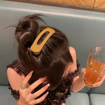 Korean Frosted Large Hair Clips for Stylish Hold - Smarsty