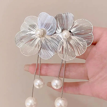 Romantic Flower Petal Tassel Earrings with Imitation Pearls - Smarsty
