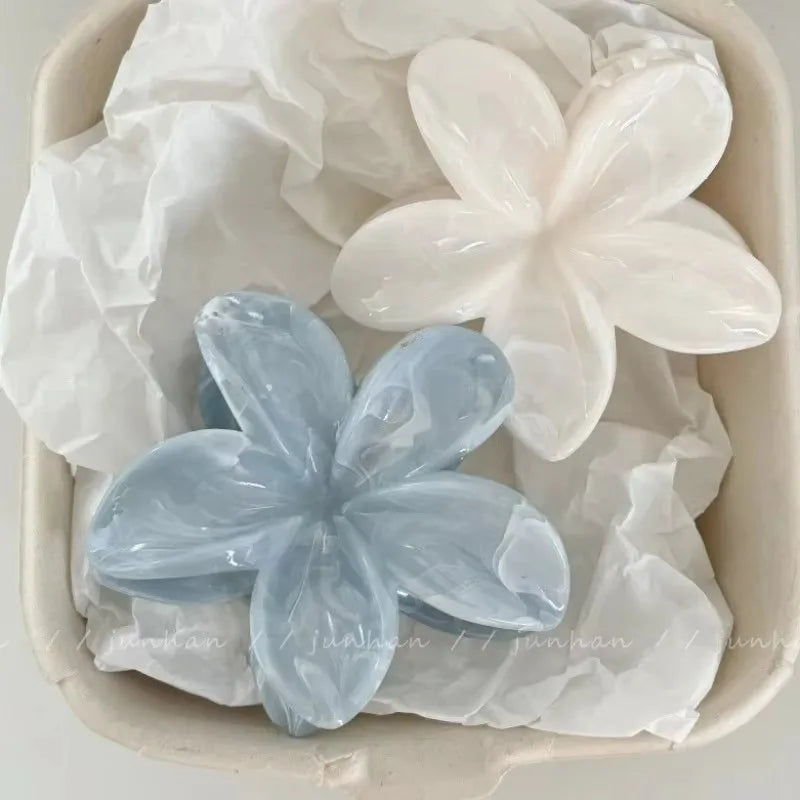 Floral Hair Clip With Strong Grip Lightweight Design - Smarsty