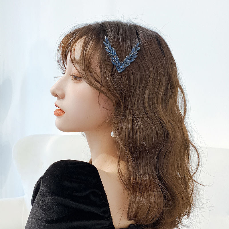 Luxury Crystal Hair Clip for Women with V Shape Design - Smarsty