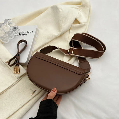 Small Leather Saddle Bag For Women Crossbody Vintage Style - Smarsty