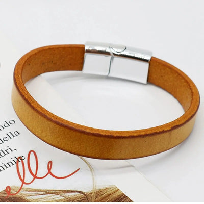 Vintage Cowhide Leather Bracelet for Men Magnetic Buckle - Smarsty