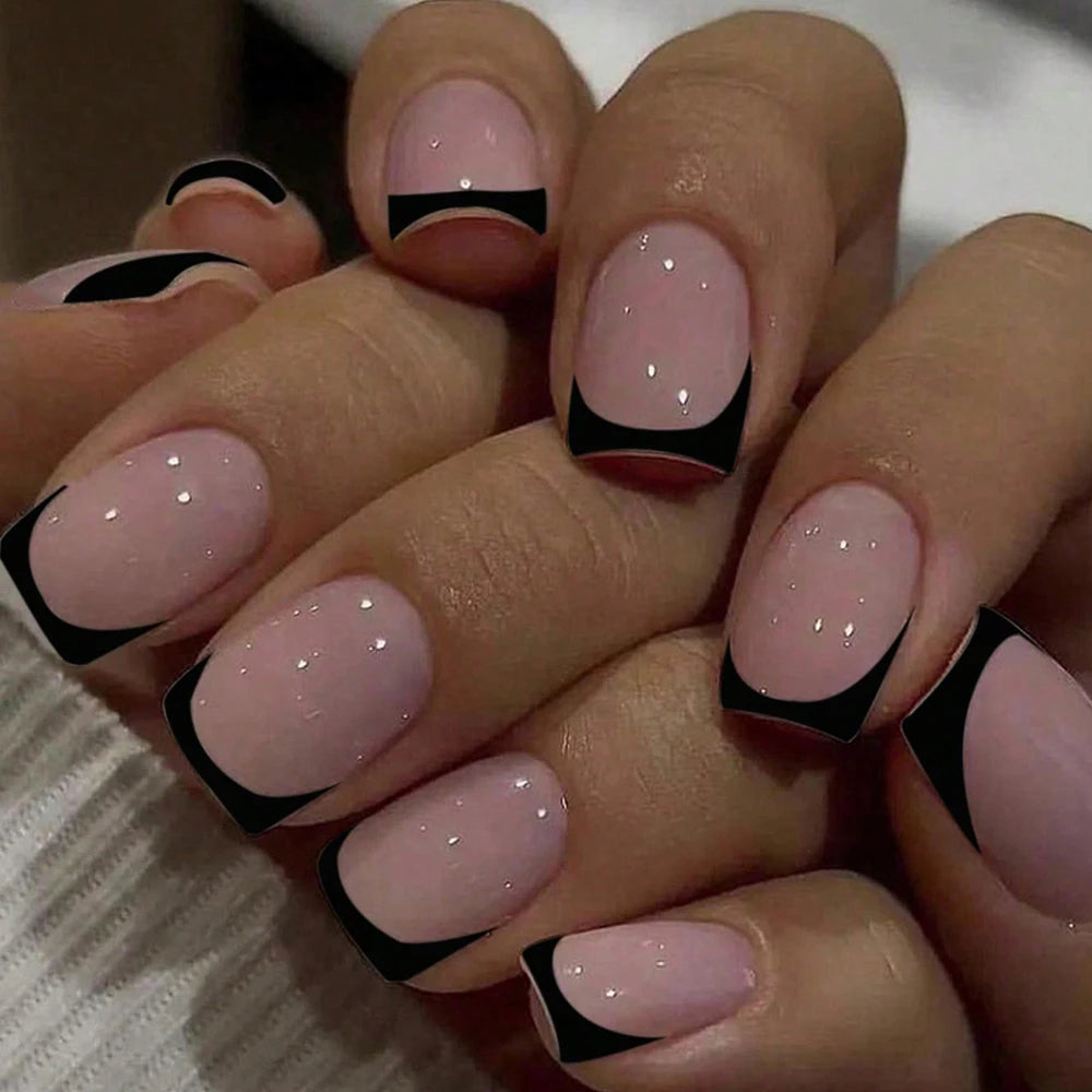 24 Piece Set Cute Heart French Tip Fake Nails - Smarsty