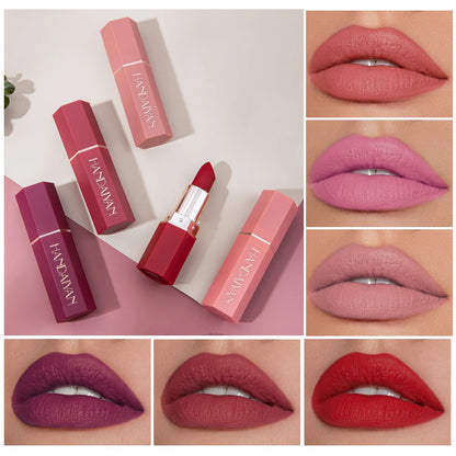 Long-Lasting Matte Lipstick with Velvet Finish - Smarsty