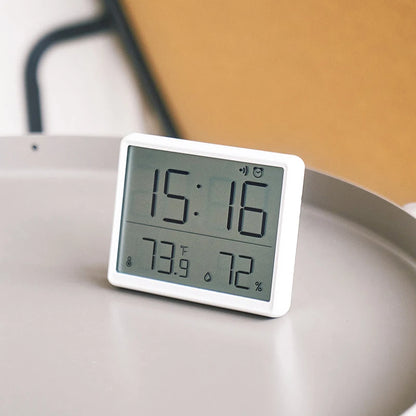 Ultra Thin Digital Alarm Clock with Large Screen - Smarsty