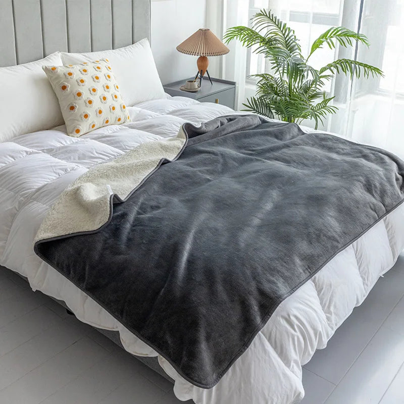 Premium Waterproof Pet Blanket for Dogs and Cats - Smarsty