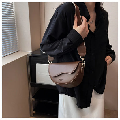 Small Leather Saddle Bag For Women Crossbody Vintage Style - Smarsty