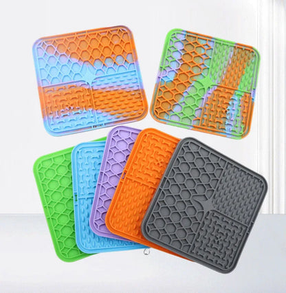 Silicone Pet Lick Mat for Slow Feeding Dogs - Smarsty