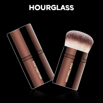 Hourglass Retractable Blush Brush with Soft Fiber Hair - Smarsty