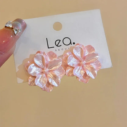 Large White Camellia Resin Stud Earrings Bridal Gift - Smarsty