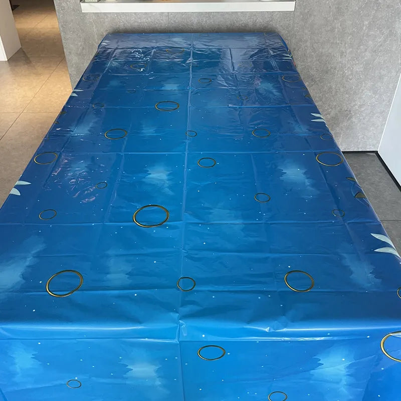 Disposable Plastic Tablecloth for Easy Clean Up 130X220CM - Smarsty