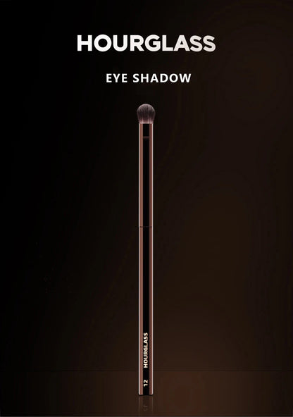 Hourglass No 12 Beveled Shadow Brush Soft Fiber Design - Smarsty