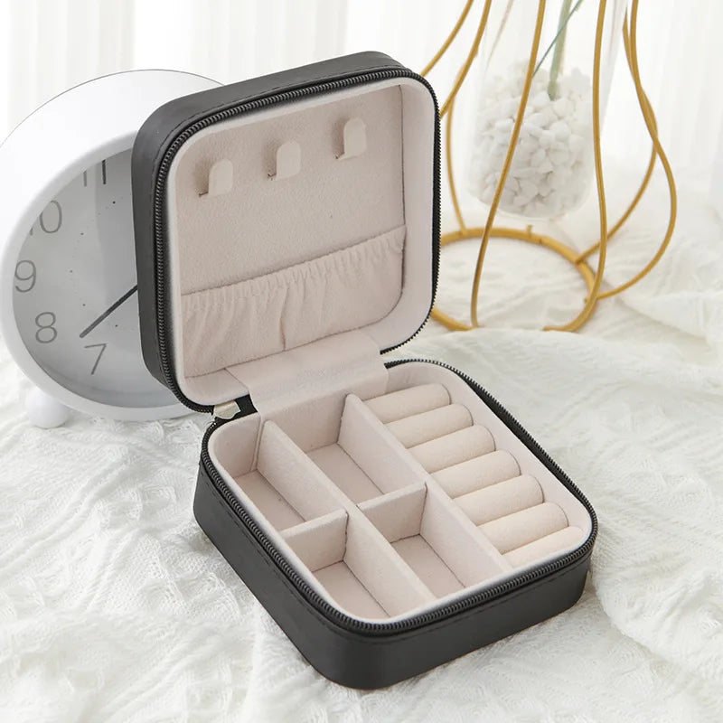 Travel Jewelry Box in Classic Black and Pink Leather - Smarsty