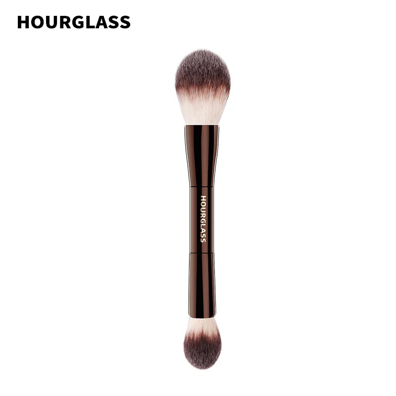 Hourglass No 18 Veil Powder Brush with Soft Fiber Hair - Smarsty