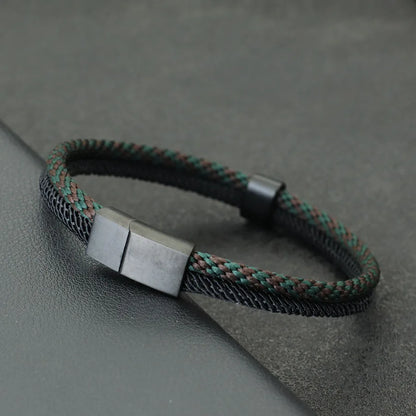 Stylish Paracord Bracelet for Men with Stainless Steel Buckle - Smarsty