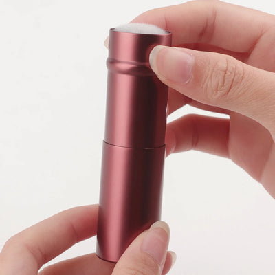 Retractable Makeup Brush with Aluminum Handle for Easy Application - Smarsty