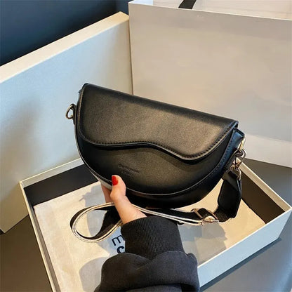 Women Vintage Saddle Bag With Wide Strap Crossbody - Smarsty