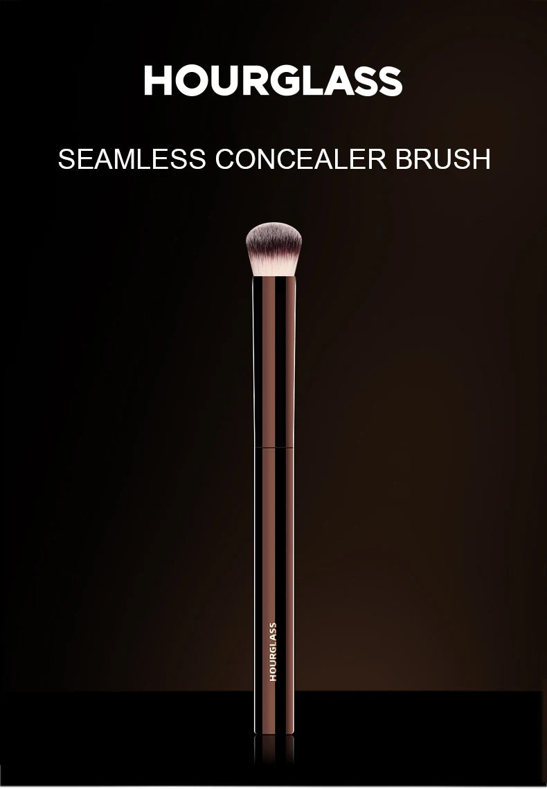 Hourglass No 19 Concealer Brush for Seamless Finish - Smarsty