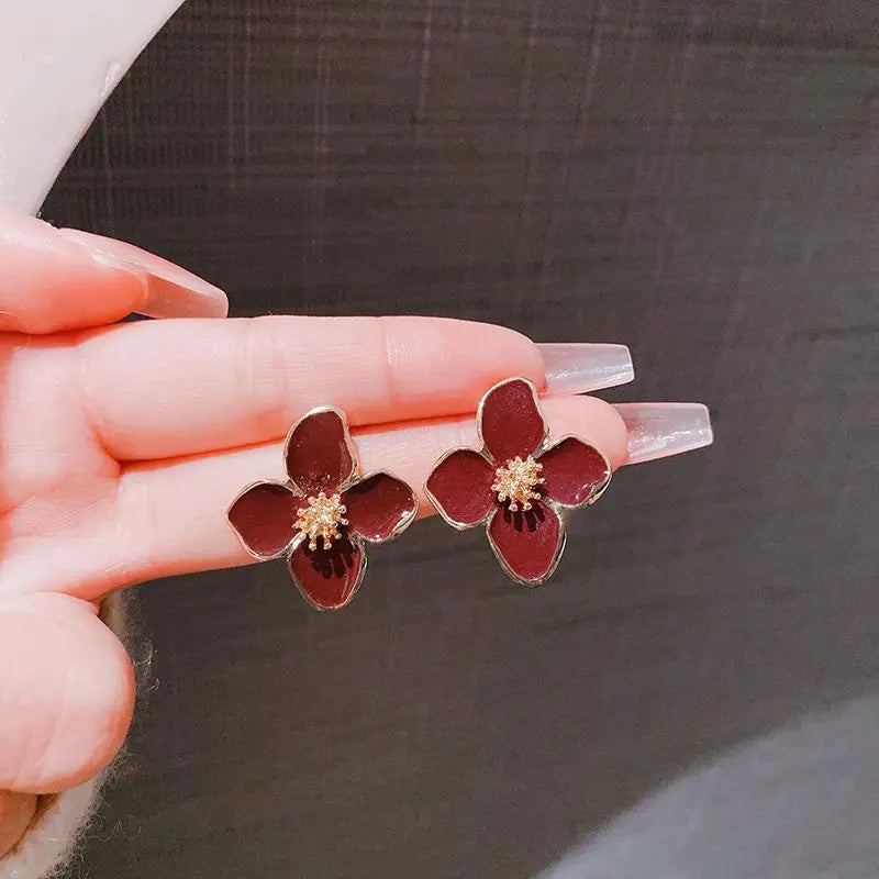 Vintage Sweet Flower Stud Earrings For Women Bridal - Smarsty