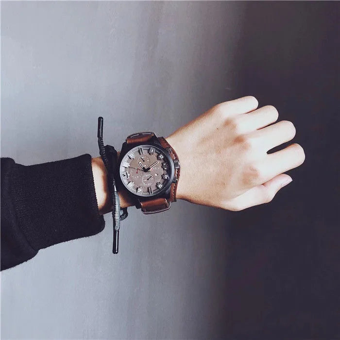Retro Men's Luxury Quartz Watch with Leather Strap - Smarsty