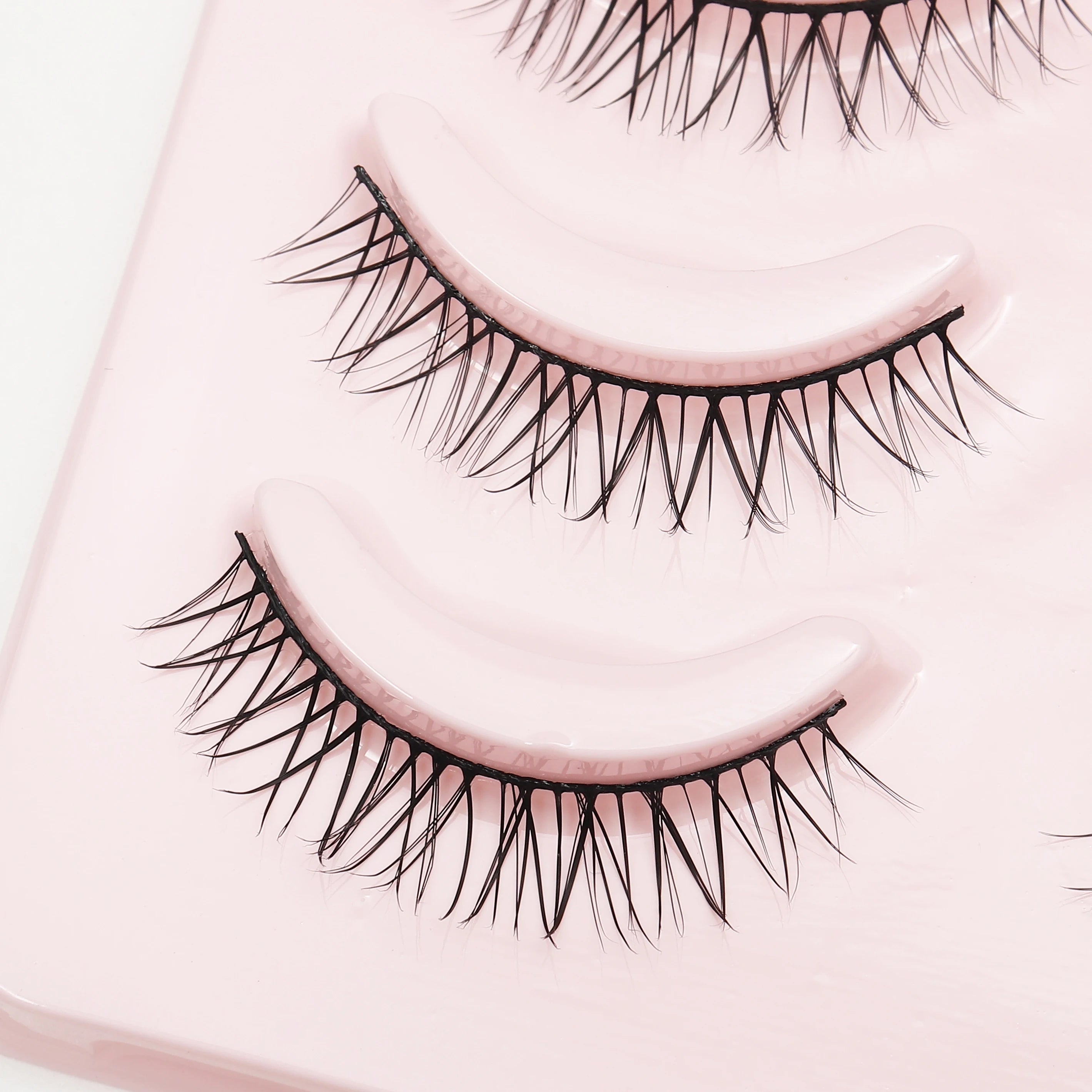 DINGSEN Anime Lashes Natural Look for Daily Makeup - Smarsty