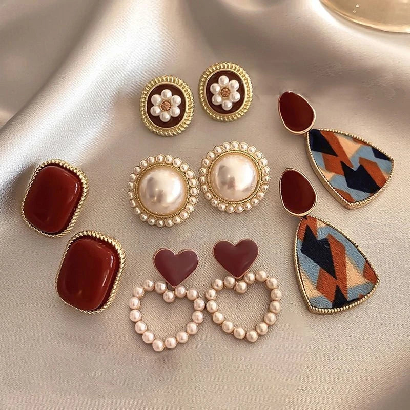 Vintage Pearl Stud Earrings For Women Elegant Retro Chic - Smarsty