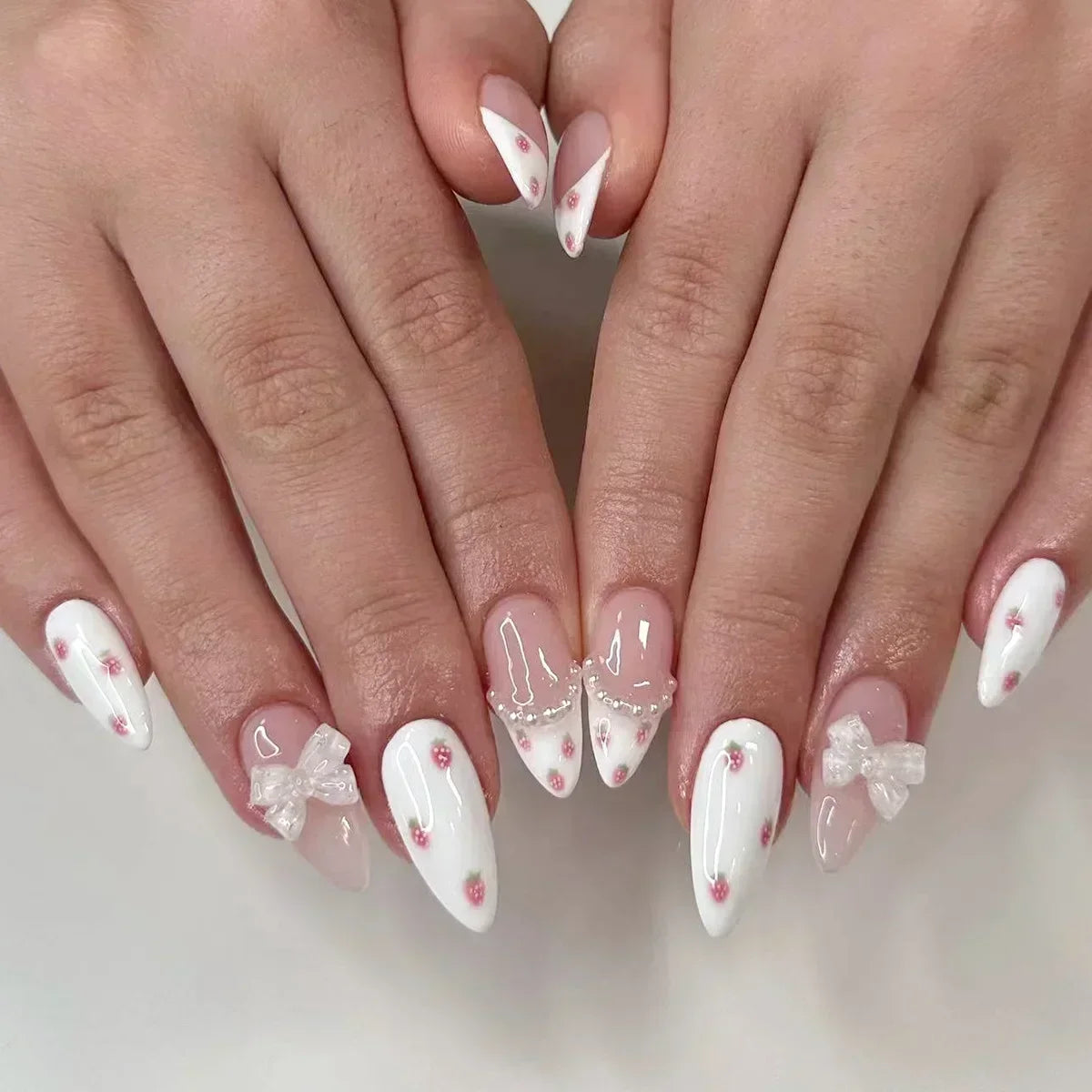 24Pcs Cute Strawberry French Press On Nails - Smarsty