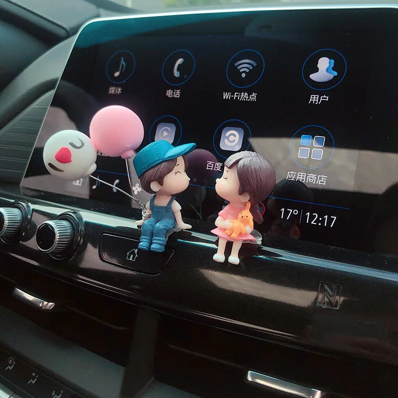 Cute Couple Car Ornament Balloon Figurine For Dashboard - Smarsty