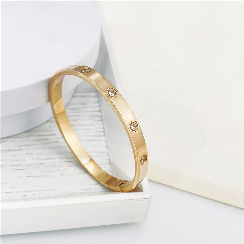 Gold Color Zircon Cross Nut Nail Bracelet for Women - Smarsty