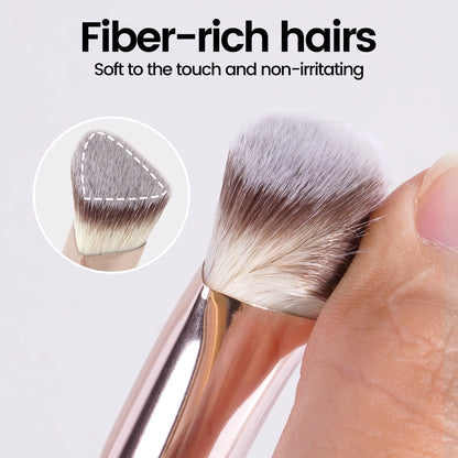 MAANGE Triangle Under Eye Concealer Brush for Flawless Blending - Smarsty