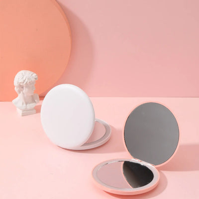 Personalized LED Lighted Compact Makeup Mirror For Women - Smarsty