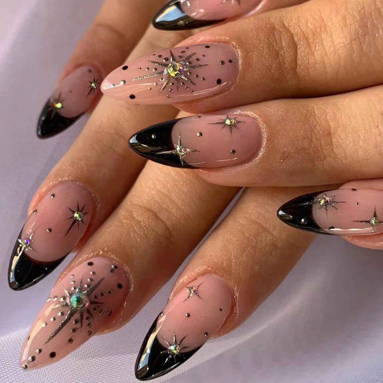 Stiletto Press On Nails Set with Black Silver Bowknot - Smarsty
