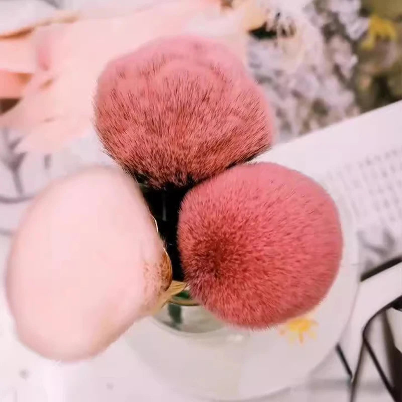 Rose-Shaped Soft Nail Dust Brush for Manicure - Smarsty