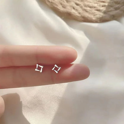 Hypoallergenic Heart Stud Earrings Minimalist Daily Wear - Smarsty