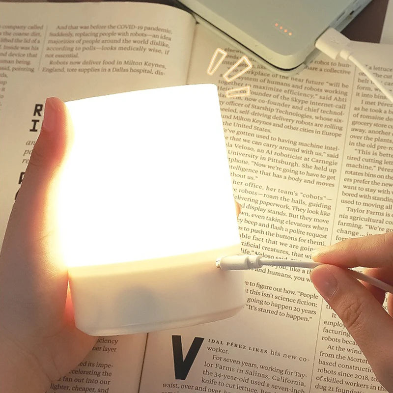 Dimmable LED Night Light with Touch Control - Smarsty