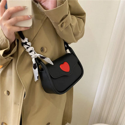Women Slant Crossbody Saddle Bag Retro Love Pattern - Smarsty