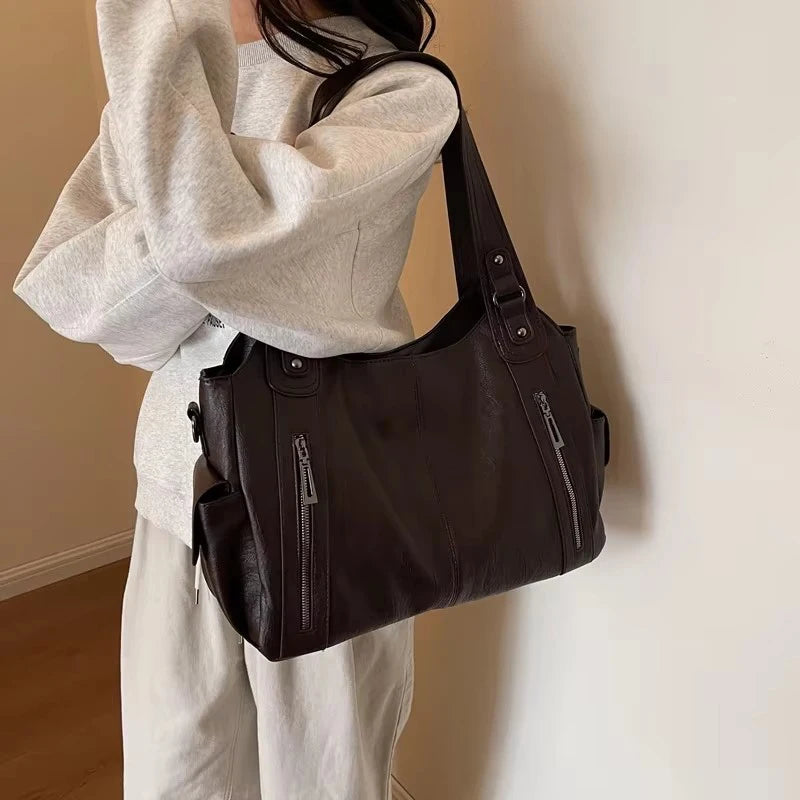 PU Leather Shoulder Bag With Soft Interior For Women - Smarsty