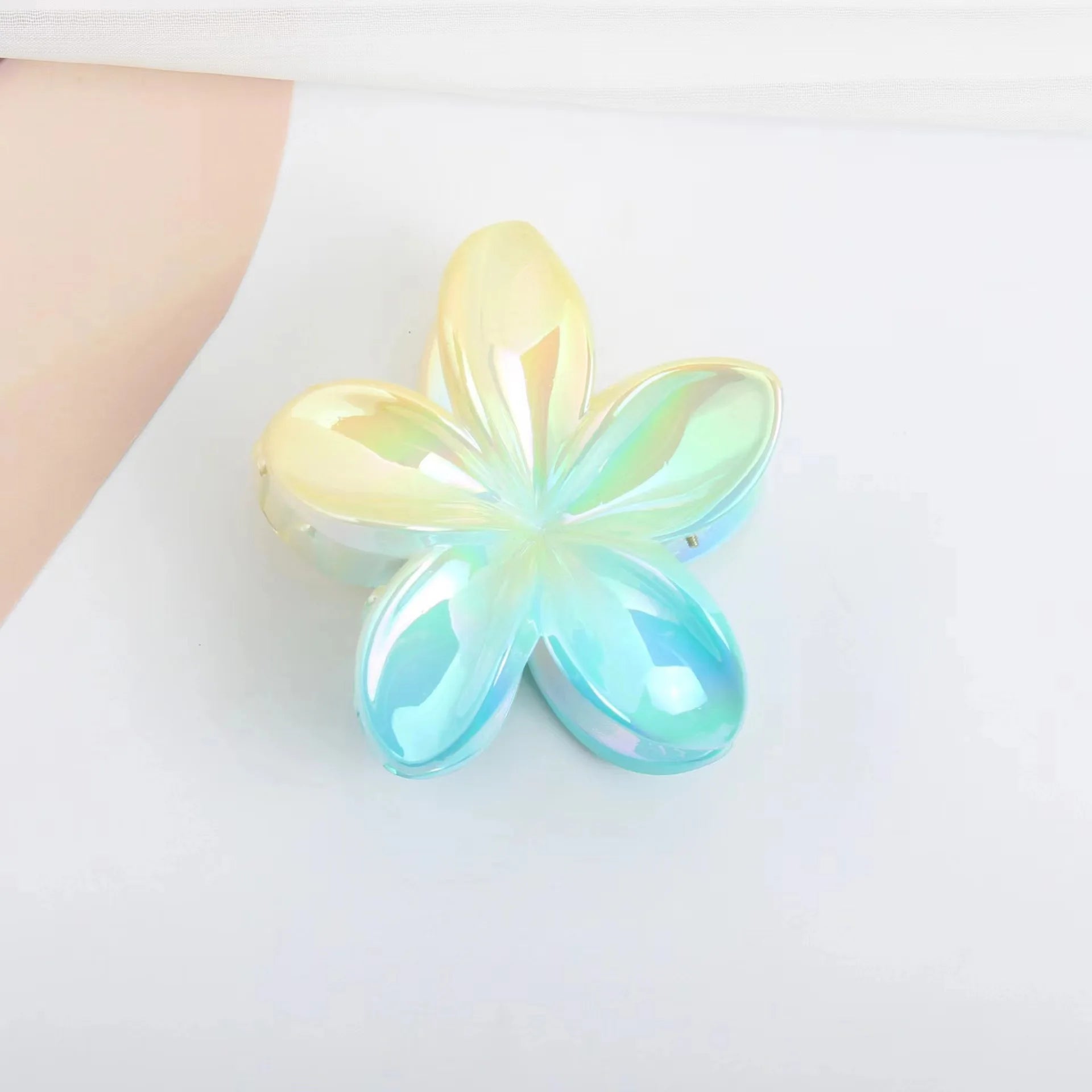 Gradient Large Flower Acrylic Hair Clip Boho Beach Accessory - Smarsty