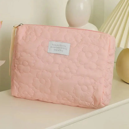 Embroidery Large-Capacity Cosmetic Bag Waterproof Portable Storage Bag Travel Makeup Pouch - Smarsty