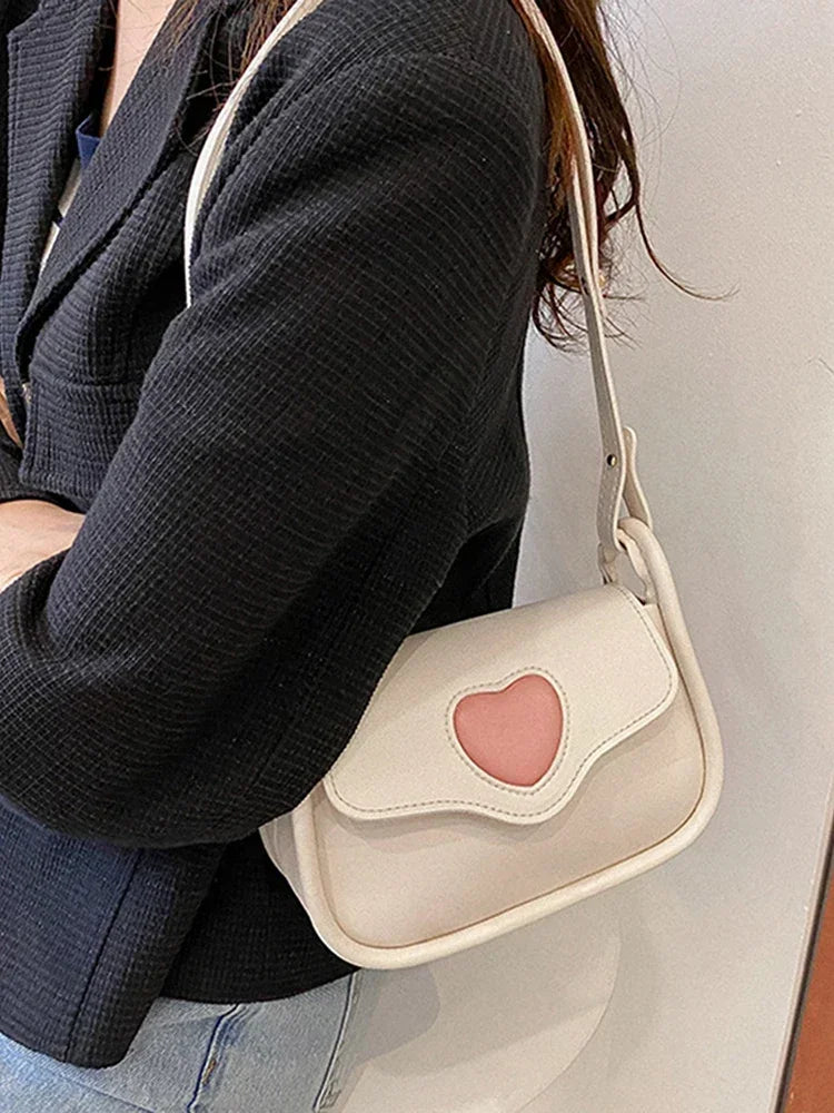 Women Slant Crossbody Saddle Bag Retro Love Pattern - Smarsty