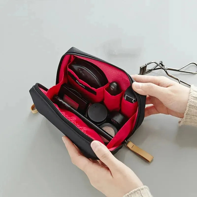 2024 New Women Cosmetic Bag Solid Color Korean Style Makeup Bag Pouch Toiletry Bag Waterproof Makeup Organizer Case Luxury Bag - Smarsty