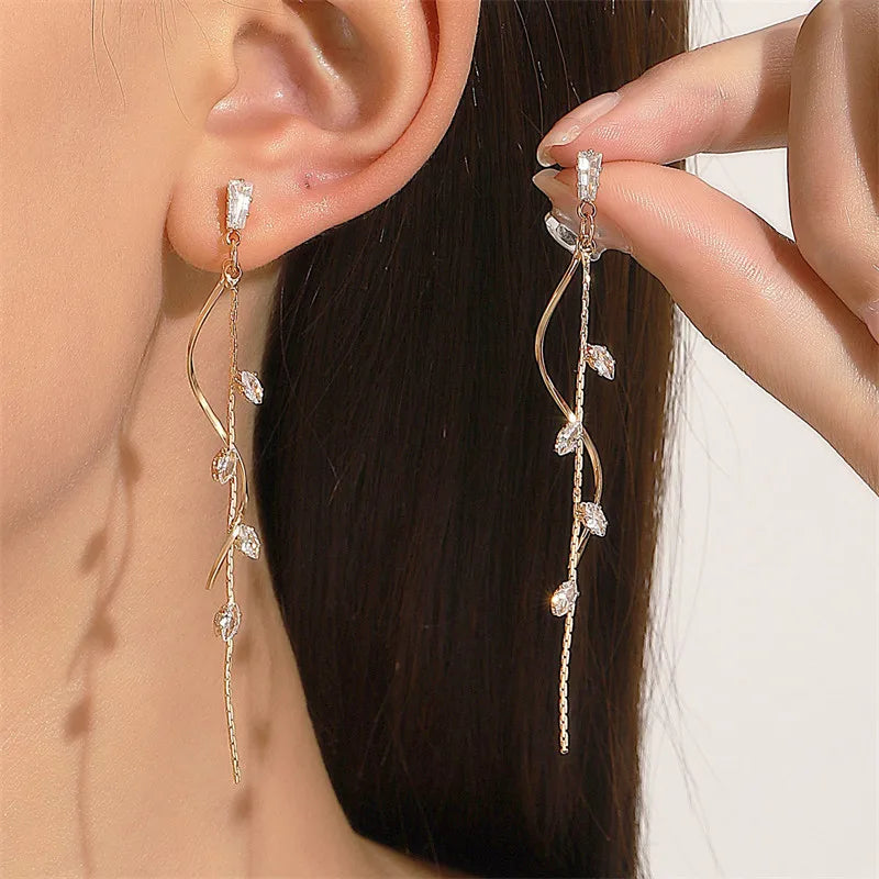 Luxury Green Zircon Drop Earrings with Long Tassel Design - Smarsty