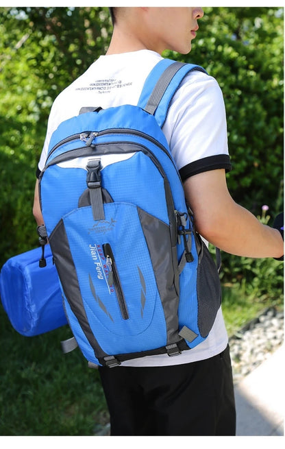 Outdoor Travel Backpack Big Capacity Fashion Travel Backpacks Men Climbing Travel Backpack Classic Sport Travel Backpacks - Smarsty