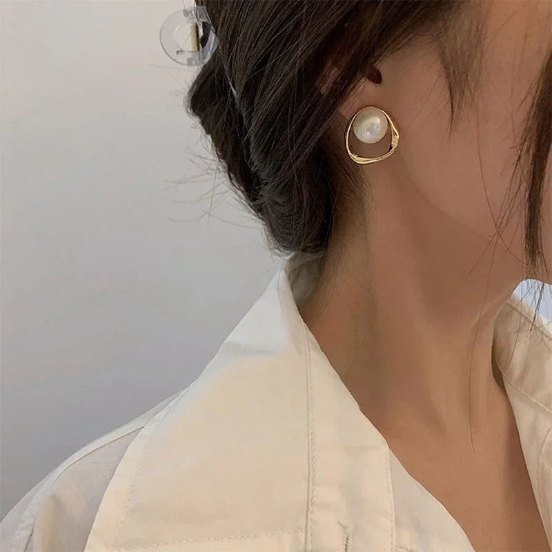 Gold Pearl Stud Earrings Korean Irregular Delicate 2023 - Smarsty