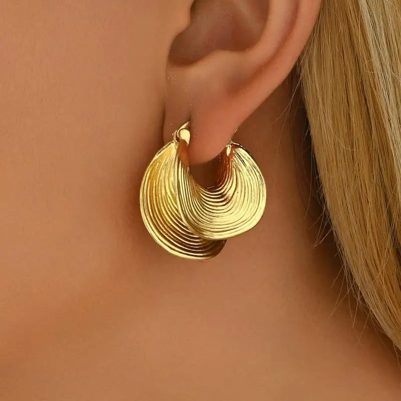 Geometric Striped Large Ear Buckle Earrings for Women - Smarsty