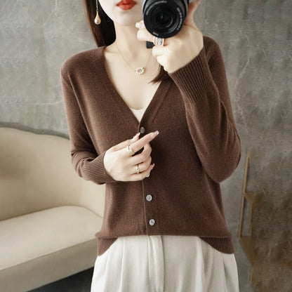 2024 New V-Neck Temperament Small Fragrant Wind Women Loose Sweater Sweater All Sweater Coat Special Offer Cardigan ZHI D035